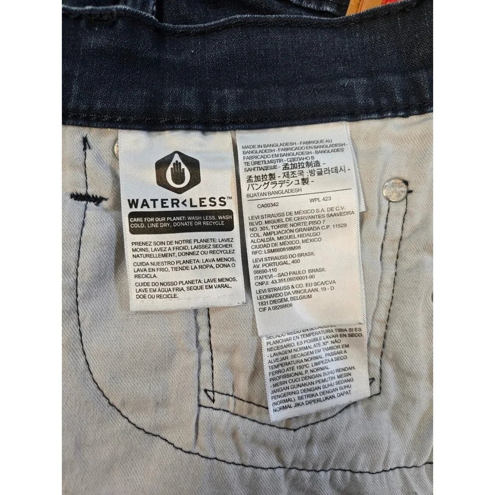 Levis levi 511